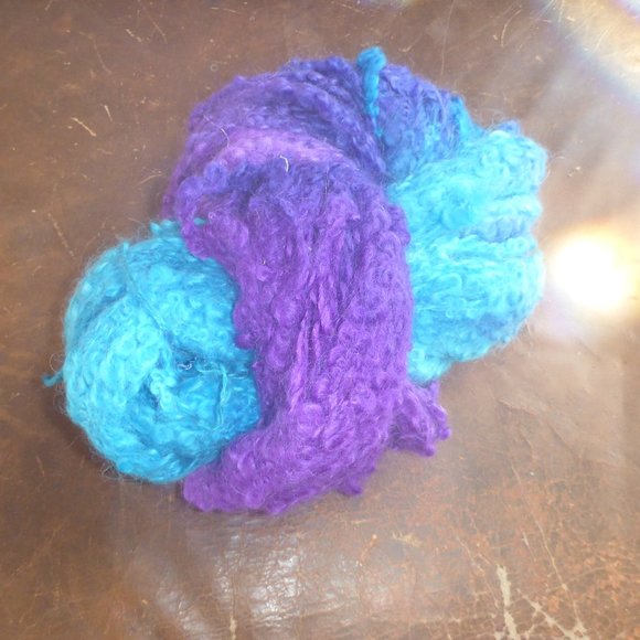 1 Large Hank Mohair / Wool Blend Yarn - Color Aqua Blue & Purple - Picture 1 of 1